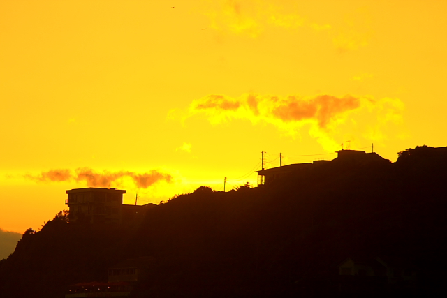 丘の上の夕陽.JPG